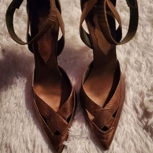 Pewter gold Nine West 4" heels 10m
